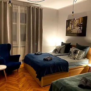 Apartament Lares And Penates, Kraków
